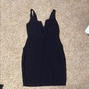 Elegant Black Sleeveless Dress